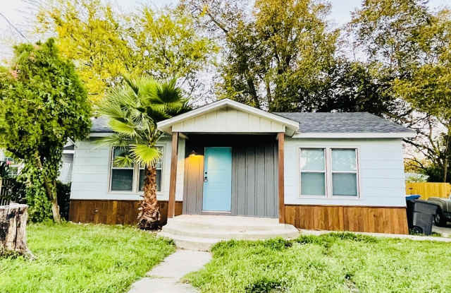2019 Fresno St photos photos