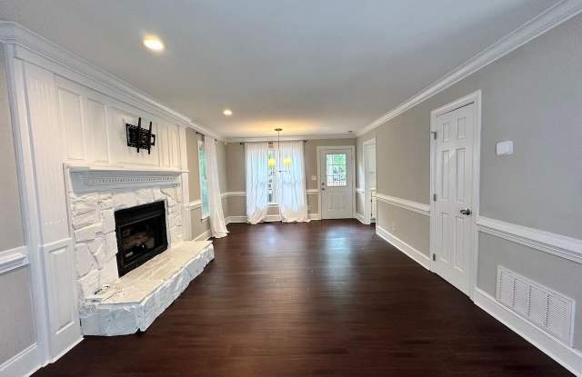 3117 E Folkestone Place Gallery 4