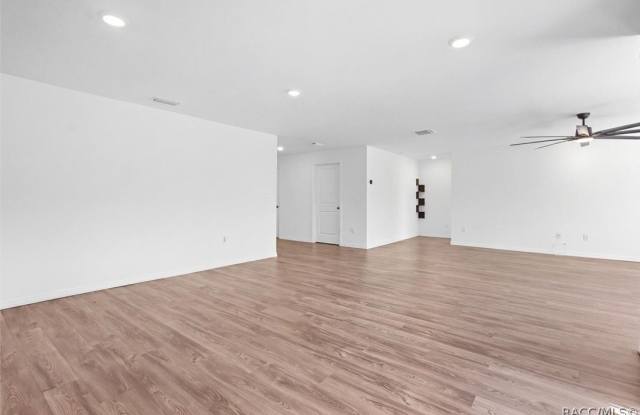 12 Pagoda Drive Gallery 3