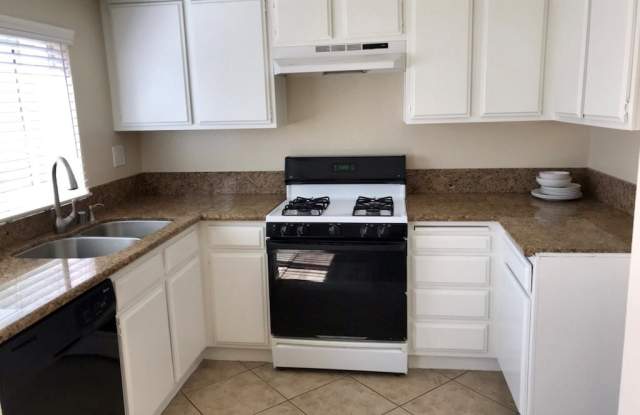1408 California Street - 1408 California Street, Huntington Beach, CA 92648
