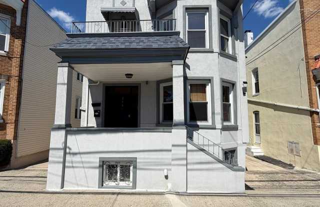 214 72ND ST photos photos