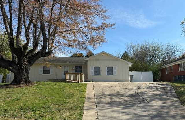 Large Home suitable for Residence or Business photos photos