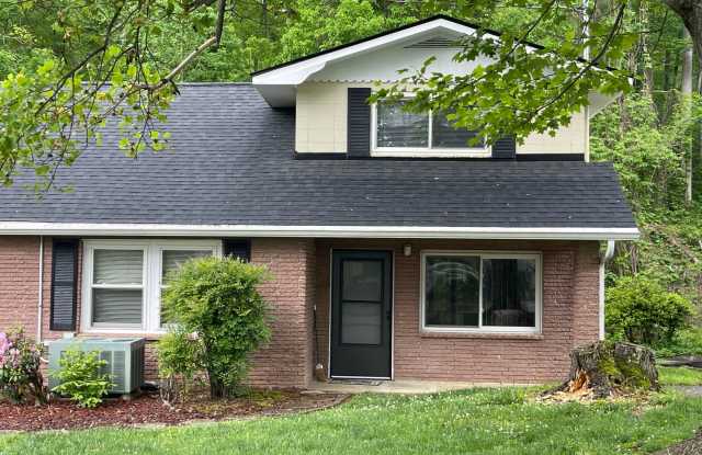 FURNISHED- SOME UTILITIES INCLUDED-LAWN CARE-INCLUDED!!!!! photos photos