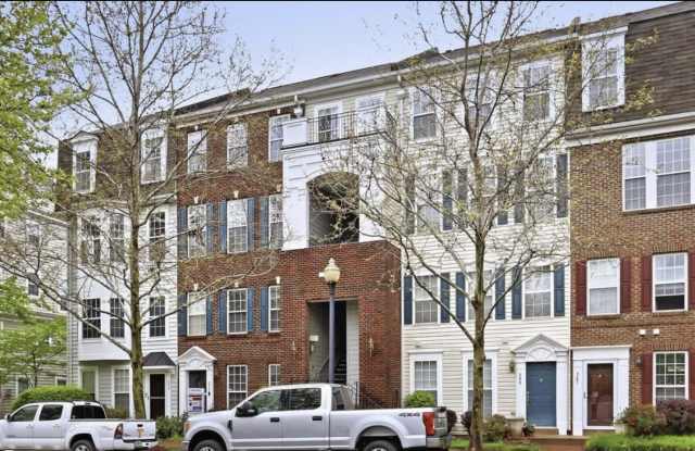 271 Cameron Station Boulevard photos photos
