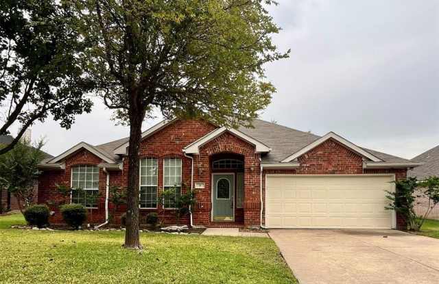 9 Mary Lou Court - 9 Mary Lou Court, Mansfield, TX 76063 9 Mary Lou Court - 9 Mary Lou Court, Mansfield, TX 76063