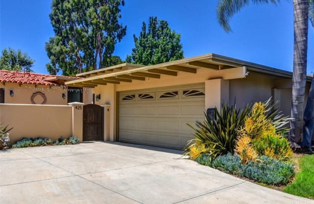 425 Vista Flora - 425 Vista Flora, Newport Beach, CA 92660