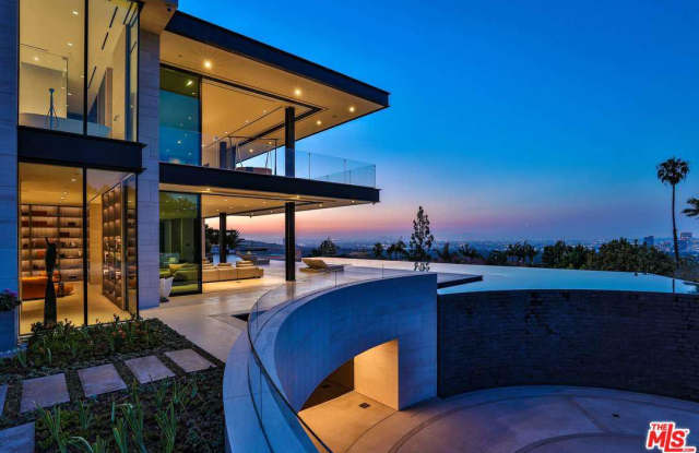 908 BEL AIR Road Gallery 4