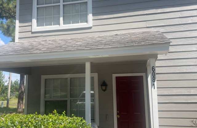 2 Bed, 1.5 Bath Townhouse photos photos