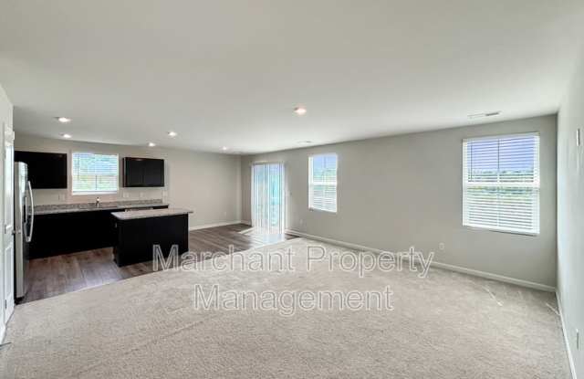 609 Glamis Court Gallery 4