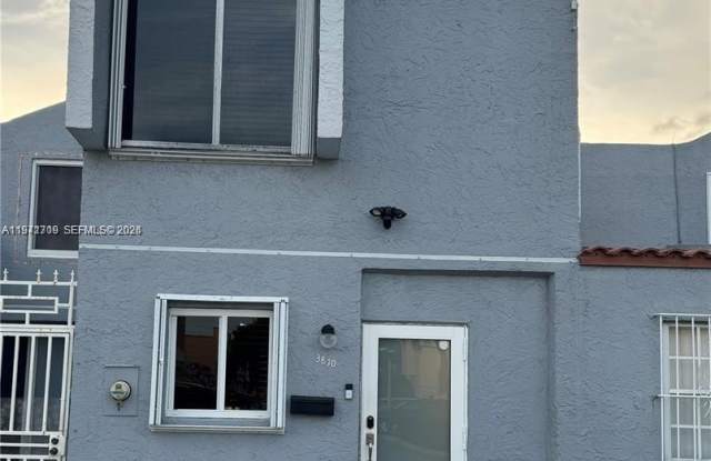 3870 W 8th Ln photos photos 3870 W 8th Ln photos photos