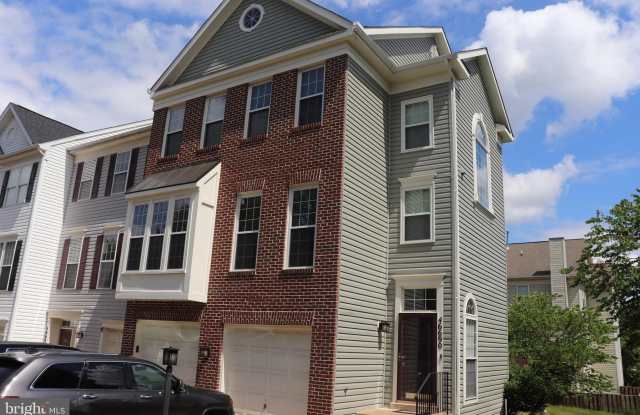46690 ABIGAIL TERRACE - 46690 Abigail Terrace, Cascades, VA 20165