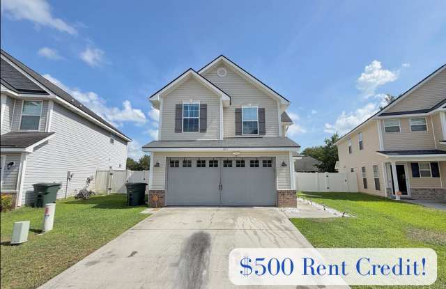 AVAILABLE NOW! (Small Pets Preferred) | $500 RENT CREDIT photos photos