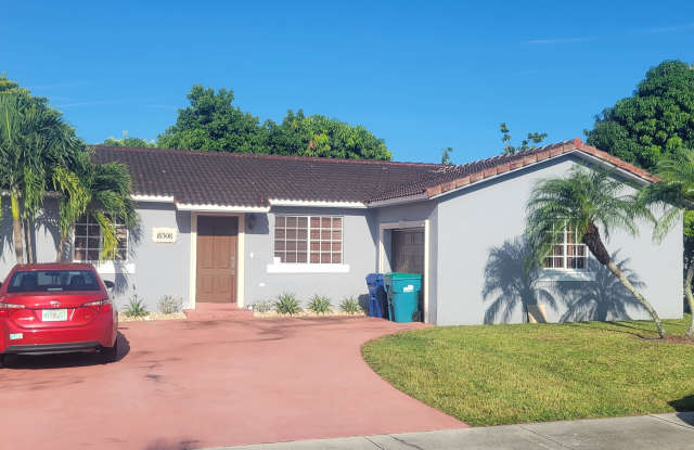 18308 Southwest 154 Court - 18308 Southwest 154 Court, Richmond West, FL 33187