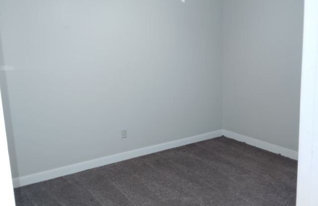 3604 Hawthorne Drive Gallery 2