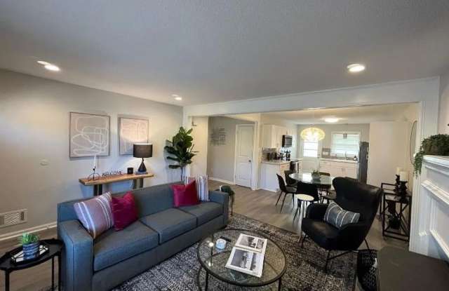 306 S Marble photos photos