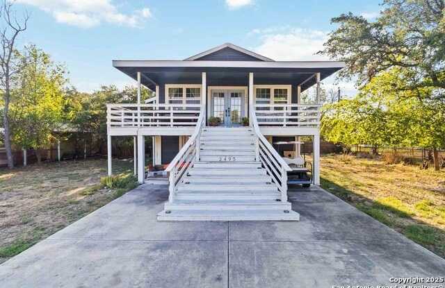 2495 Lakeshore photos photos