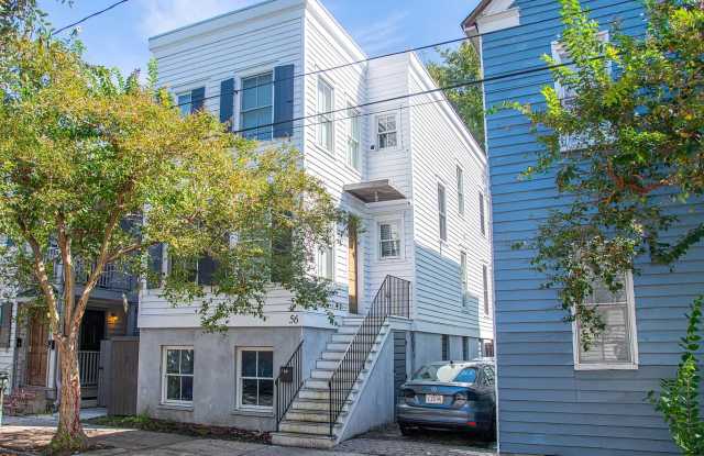 Spacious Single Family Home in Downtown Charleston Gallery 1