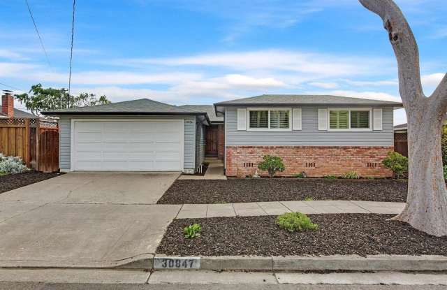 30847 Prestwick AVE photos photos