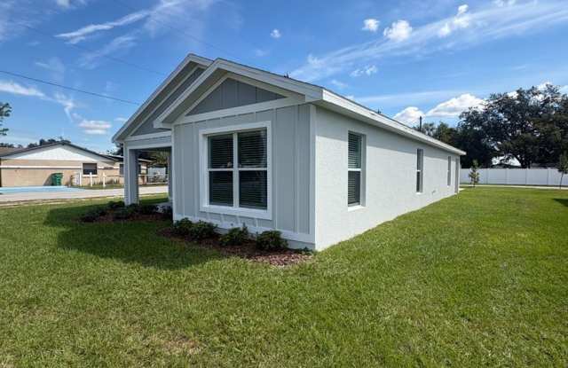 New Construction Rental in Zephyrhills Gallery 4