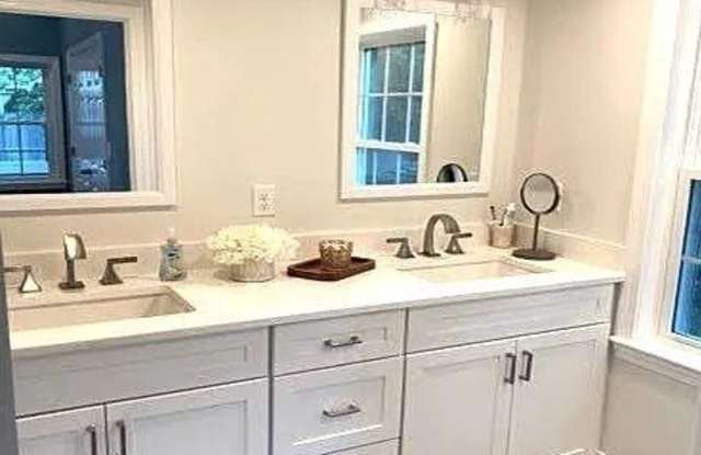 18 Lyndale Rd. - 18 Lyndale Road, South Yarmouth, MA 02664 18 Lyndale Rd. - 18 Lyndale Road, South Yarmouth, MA 02664