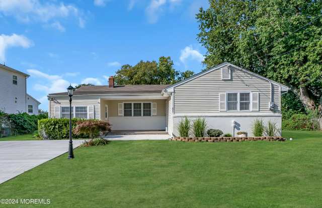 81 Berry Place - 81 Berry Place, Long Branch, NJ 07740