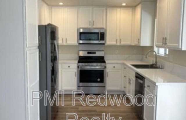 744 Walnut Street photos photos