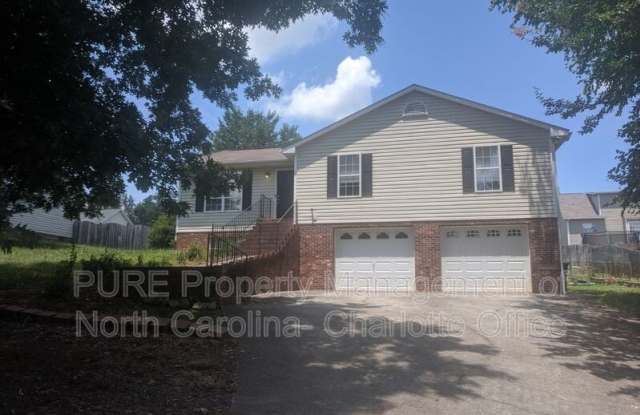 3717 Signet Drive Gallery 1