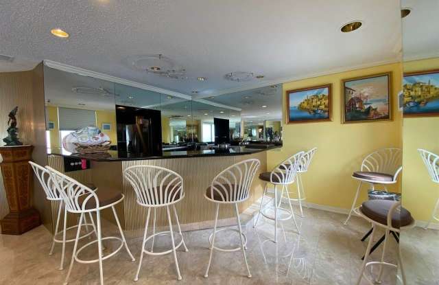 5000 Boardwalk Gallery 3