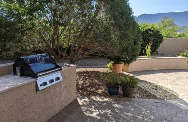 36893 S Golf Course Drive Gallery 2