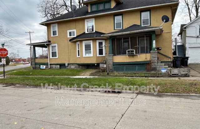 100 Rush Ave photos photos