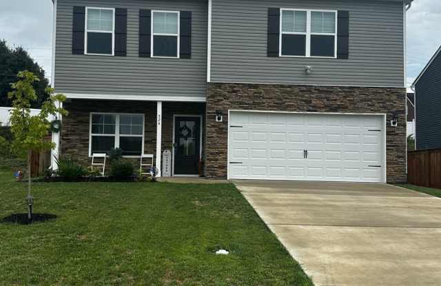 3 bed/2.5 bath with garage - E Morristown, TN - 524 Cliff Street, Hamblen County, TN 37814
