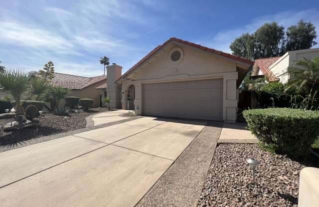 7139 W MCRAE Way - 7139 West Mcrae Way, Glendale, AZ 85308