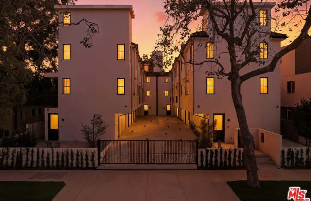 14535 Killion St - 14535 Killion Street, Los Angeles, CA 91411