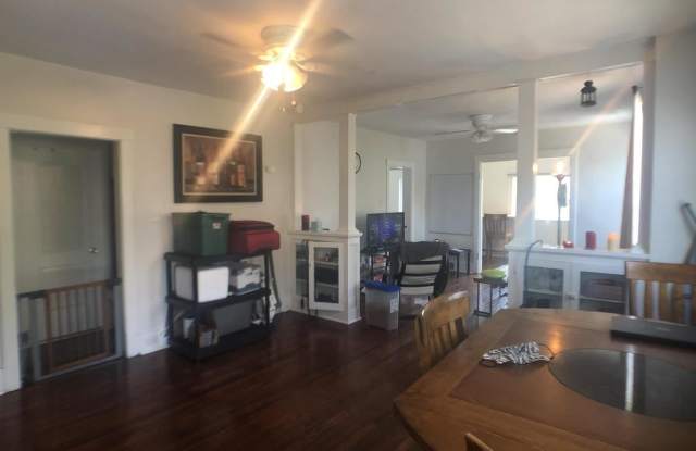 2301 Sherbrook St Unit 2 - 2301 Sherbrook Street, Pittsburgh, PA 15217