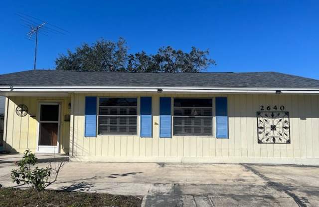 Beautiful 3/2 with pool in South Daytona photos photos
