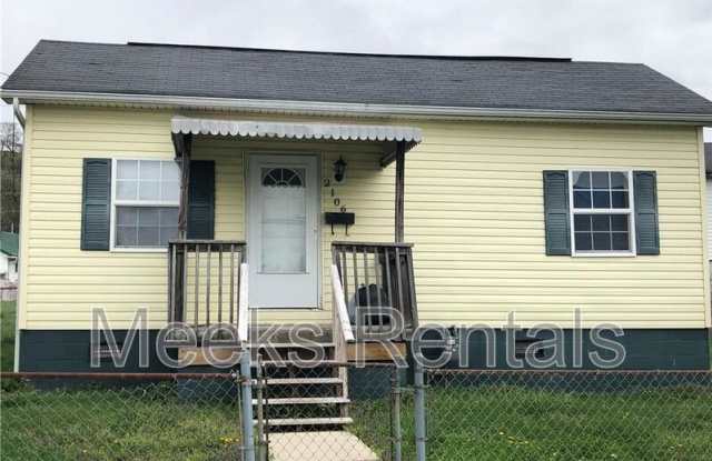 2106 6th Ave. photos photos