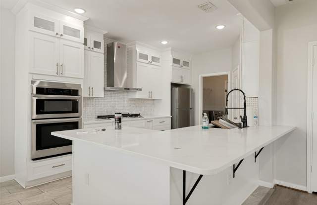 9065 Lone Cypress Drive Gallery 2