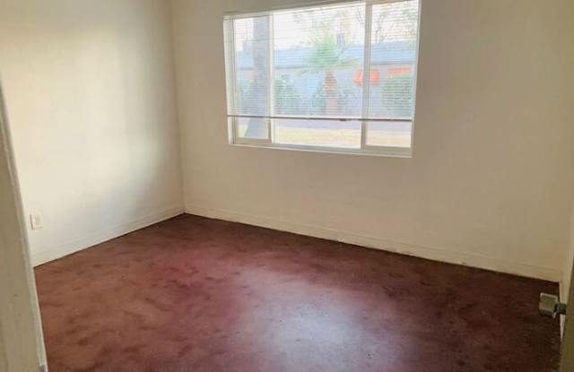 740 East Turney Avenue Gallery 4