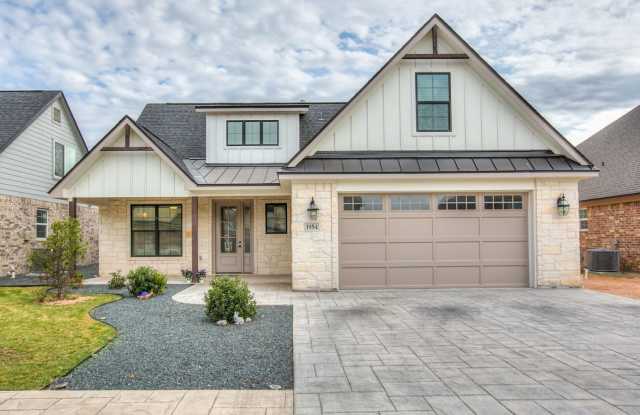 Luxurious 4 Bedroom, 4Bath Home — Marble Finishes, High-End Appliances AVAILABLE NOW!!! photos photos