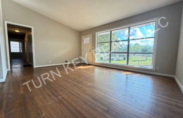 Home for Rent in Huffman **ACCEPTS SECTION 8** Gallery 4