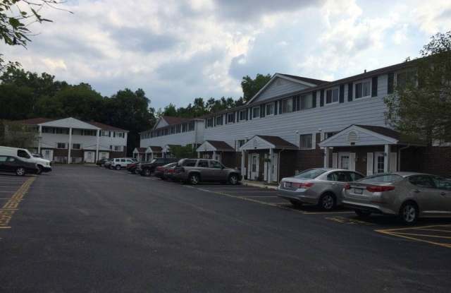 551 W Park Ave photos photos