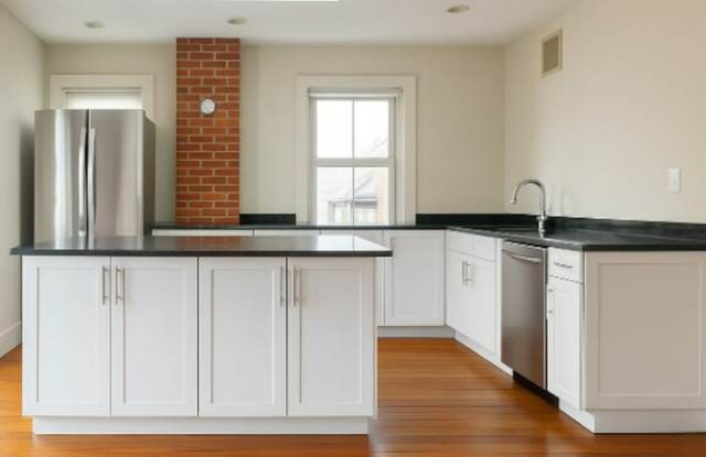 Charming 6 Bedroom Duplex photos photos Charming 6 Bedroom Duplex photos photos