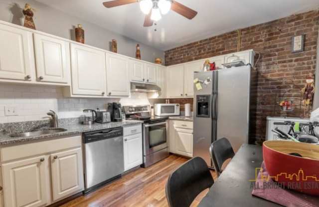 1404 Commonwealth Ave. photos photos