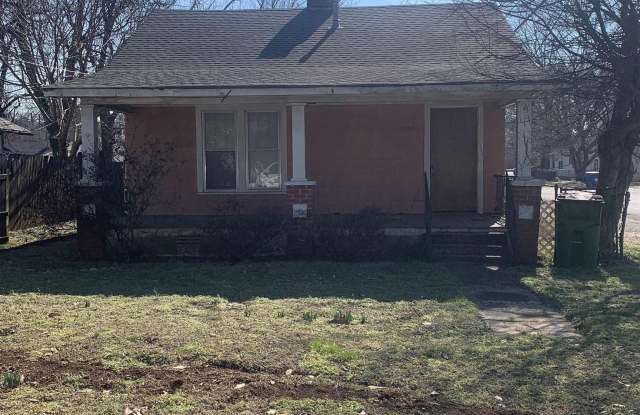 1302 Oshaughnessy Avenue photos photos