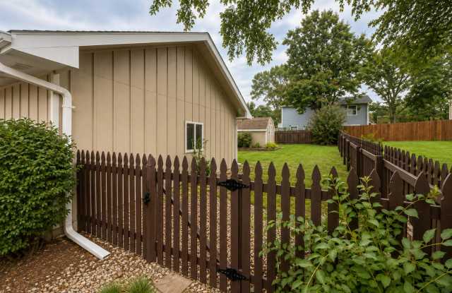 Spacious 4-Bedroom, 3-Bath Home with Huge Garage & Built-In Storm Shelter! Gallery 3