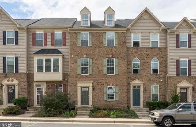 42609 SMOKEY EMBERS Terrace photos photos