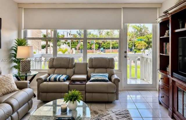 3199 S Ocean Dr photos photos
