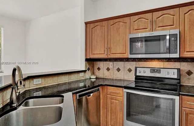 10902 NW 79th Street 10902, Doral, FL 33178 photos photos