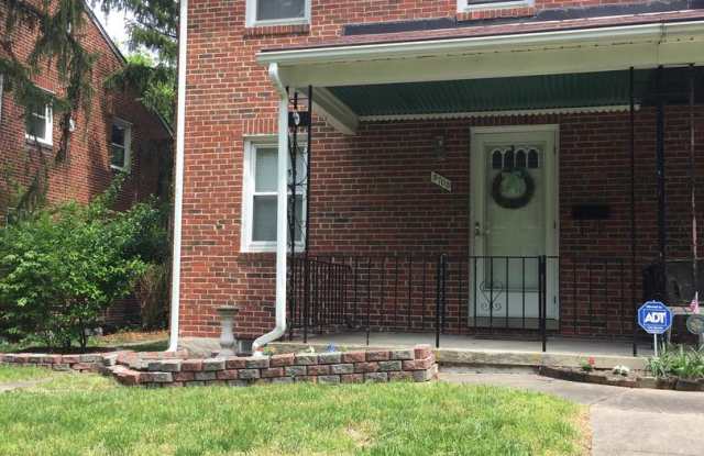 3708 EASTWOOD DR Gallery 2
