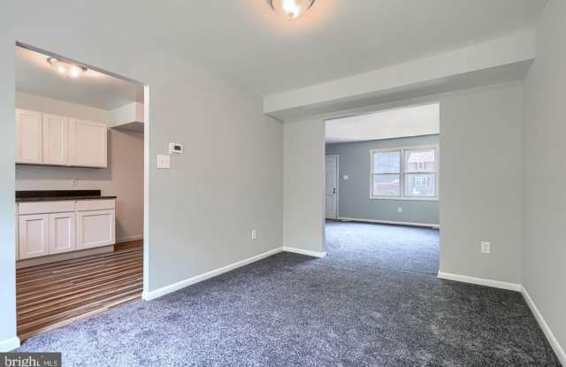 234 CEDARMERE Circle Gallery 3